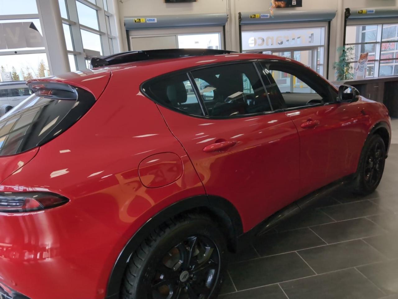 2024 Dodge Hornet R/T Plus PHEV   - Leather Seats Photo