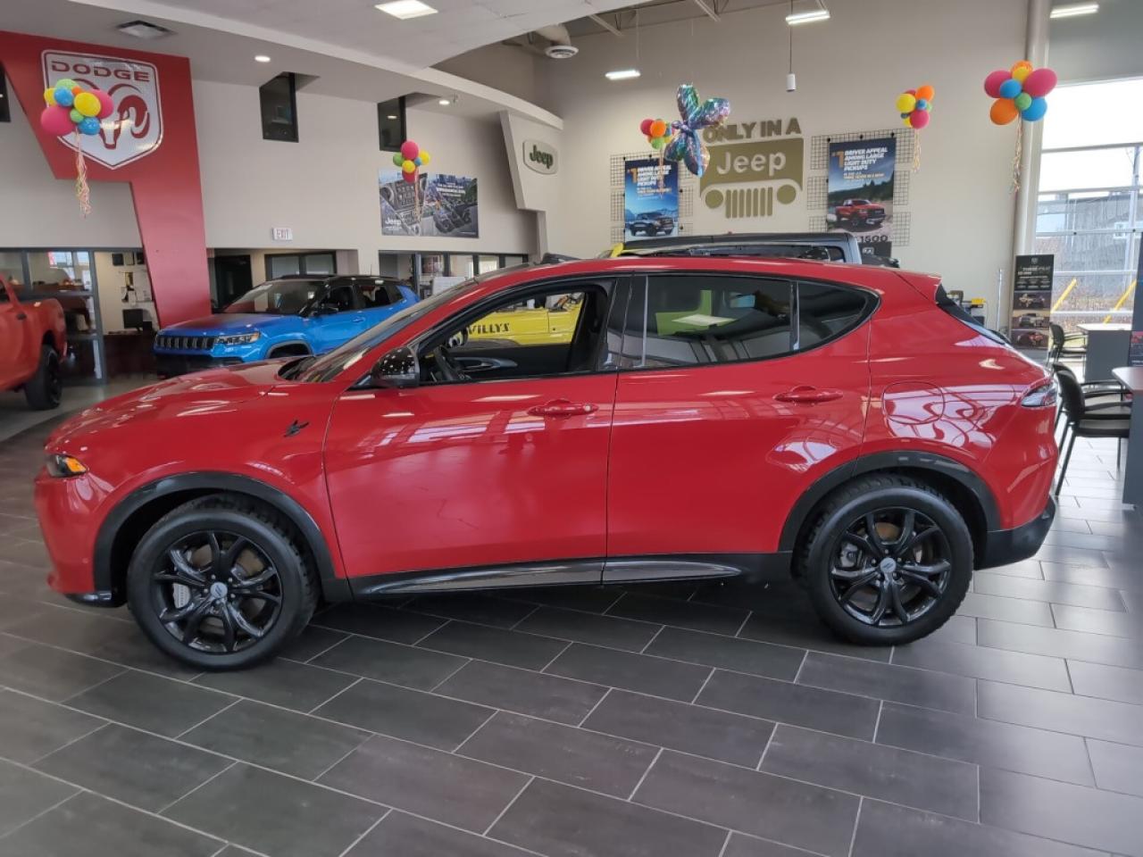 2024 Dodge Hornet R/T Plus PHEV   - Leather Seats Photo