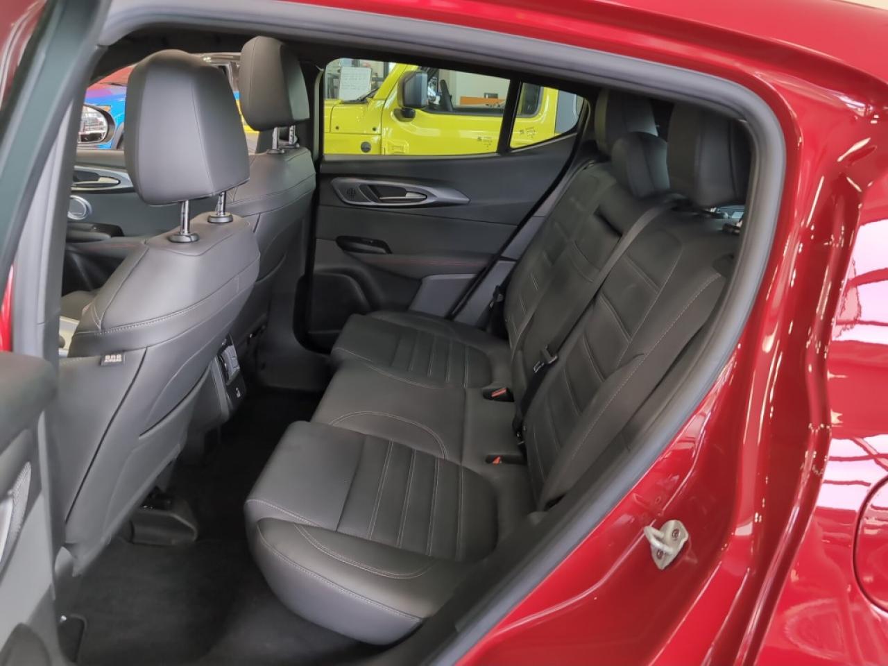 2024 Dodge Hornet R/T Plus PHEV   - Leather Seats Photo