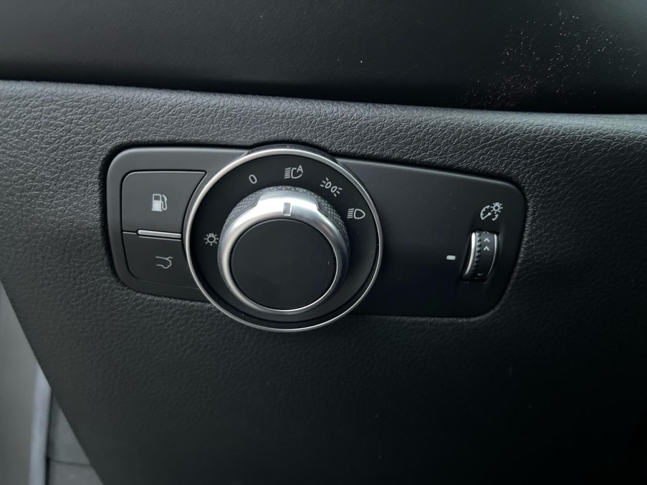 2024 Dodge Hornet R/T Plus PHEV  - Leather Seats - $109.94 /Wk Photo