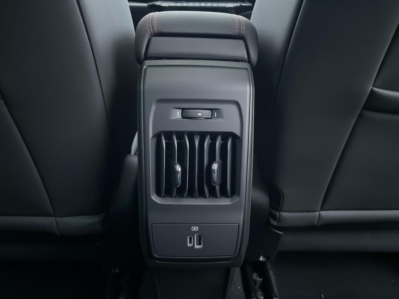 2024 Dodge Hornet R/T Plus PHEV  - Leather Seats - $103.63 /Wk Photo