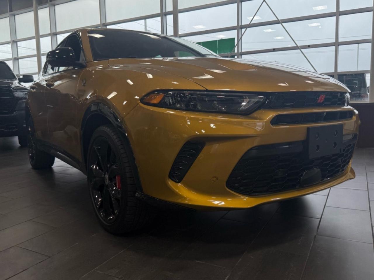 2024 Dodge Hornet R/T PHEV  - Hybrid -  Heated Seats - $109.69 /Wk Photo