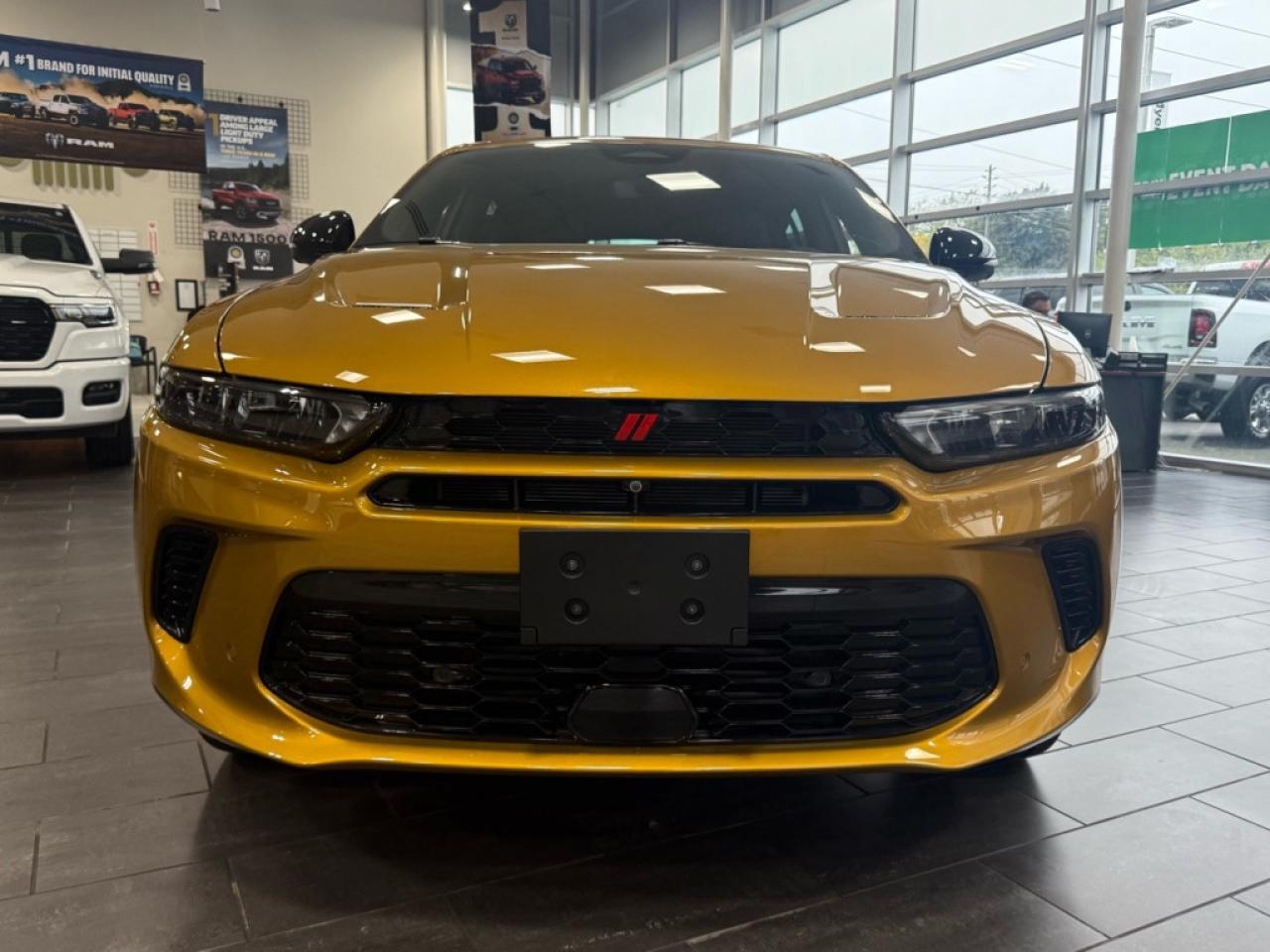 2024 Dodge Hornet R/T PHEV  - Hybrid -  Heated Seats - $109.69 /Wk Photo