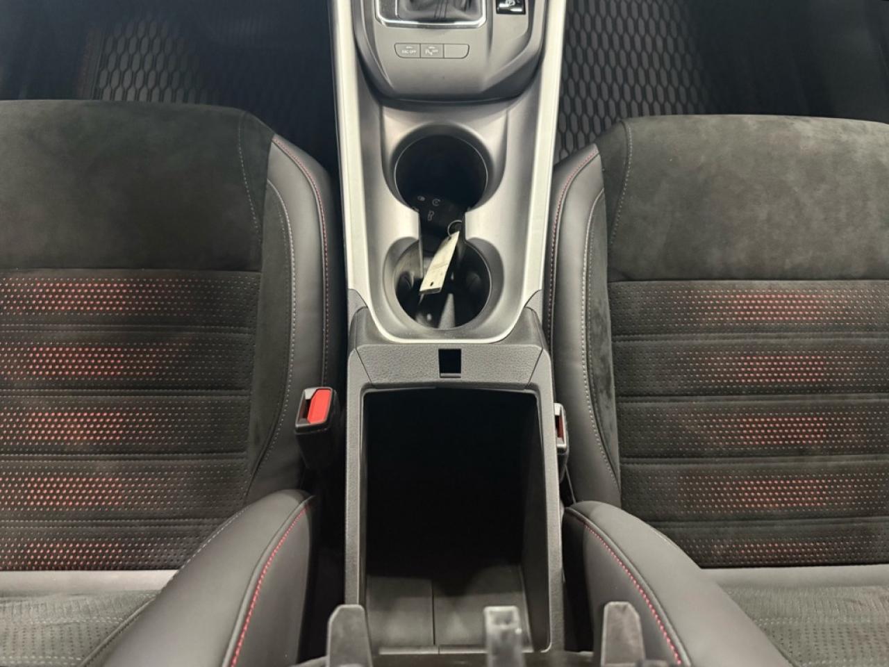 2024 Dodge Hornet R/T PHEV  - Hybrid -  Heated Seats - $95.00 /Wk Photo