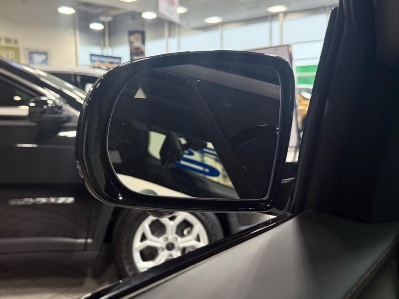 2025 Jeep Wagoneer S All Electric Photo