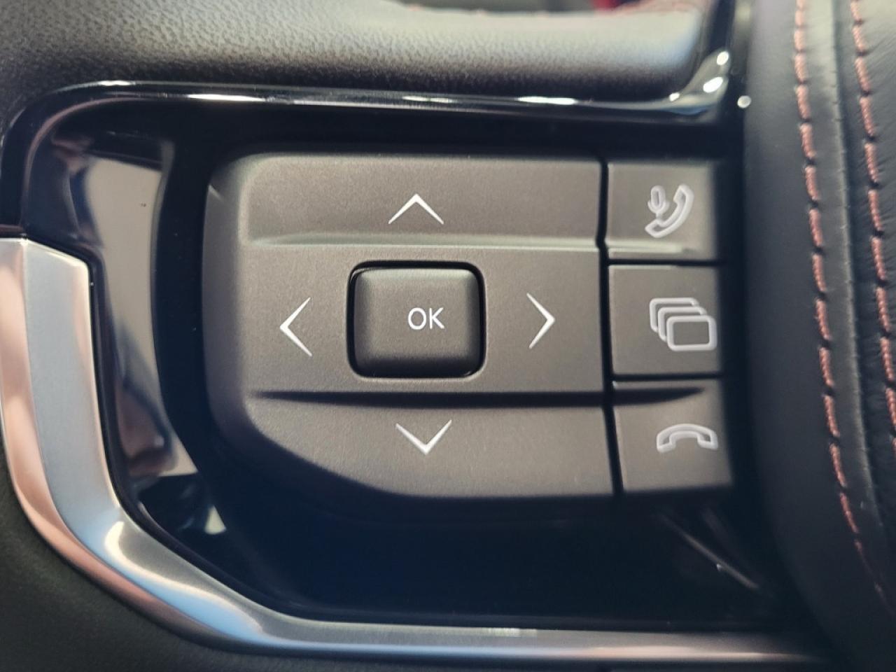 2025 Jeep Wagoneer S All Electric Photo