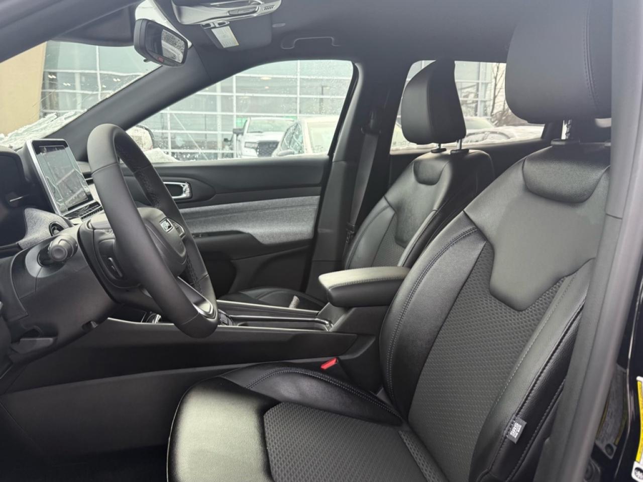 2025 Jeep Compass North  -  Remote Start - $103.96 /Wk Photo