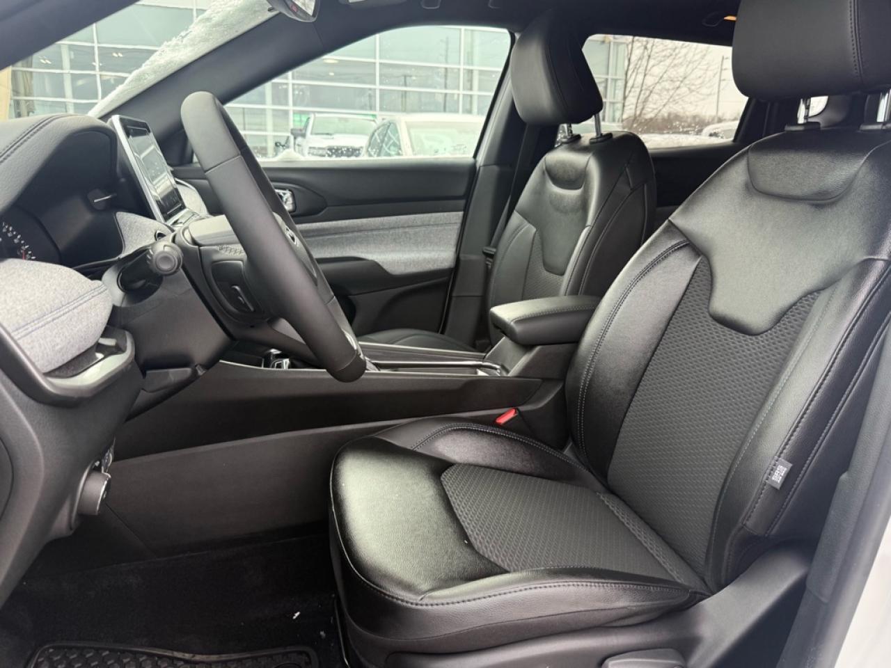 2025 Jeep Compass North  -  Remote Start - $106.89 /Wk Photo