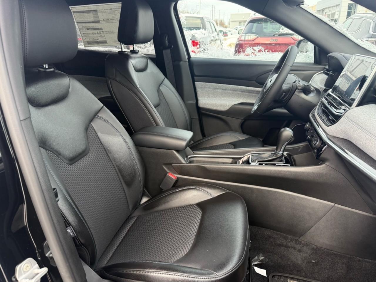 2025 Jeep Compass North  -  Remote Start - $106.87 /Wk Photo