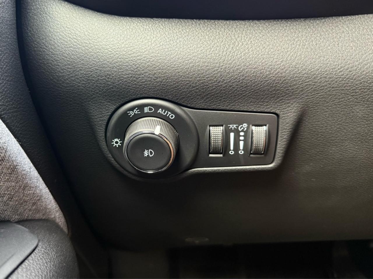 2025 Jeep Compass North  -  Remote Start - $106.87 /Wk Photo