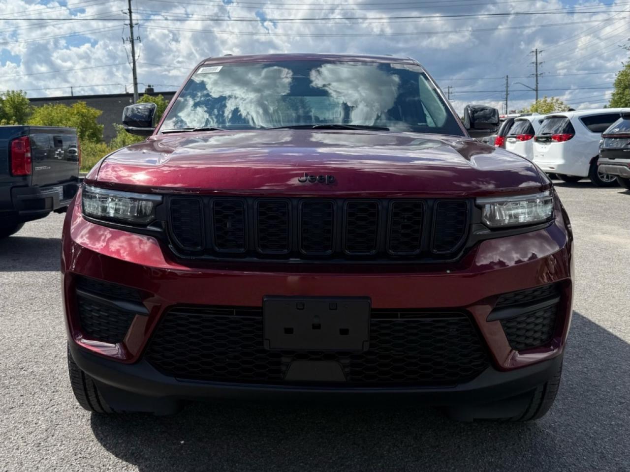 2025 Jeep Grand Cherokee Altitude  - Aluminum Wheels - $171.81 /Wk Photo