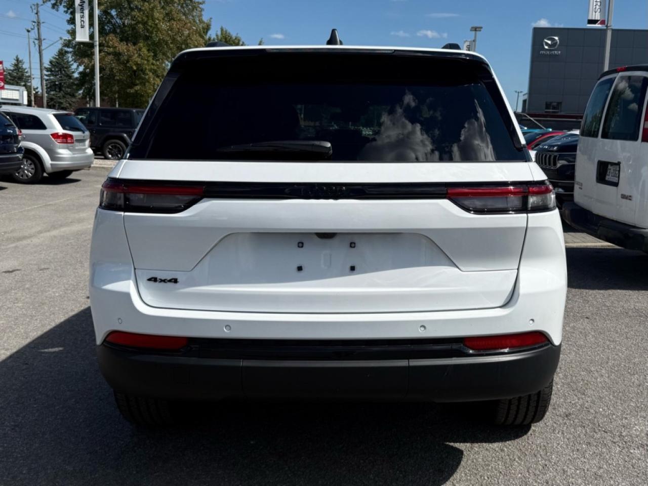 2025 Jeep Grand Cherokee Altitude  - Sunroof - $173.85 /Wk Photo