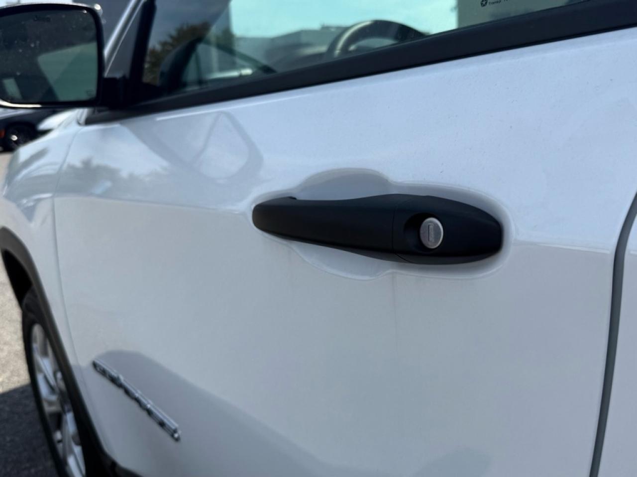 2025 Jeep Compass Sport  - Heated Seats -  LED Lights - $110.95 /Wk Photo