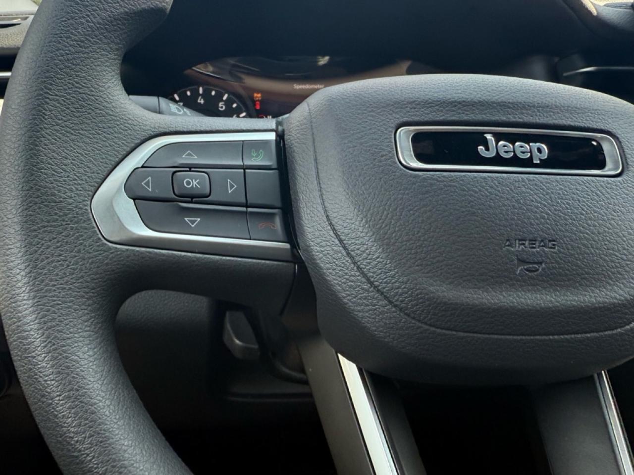 2025 Jeep Compass Sport  - Heated Seats -  LED Lights - $100.62 /Wk Photo