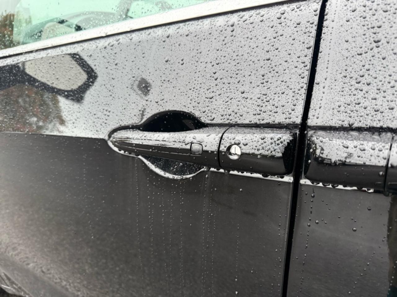 2026 Chrysler Pacifica Select AWD  Heated Seats Photo