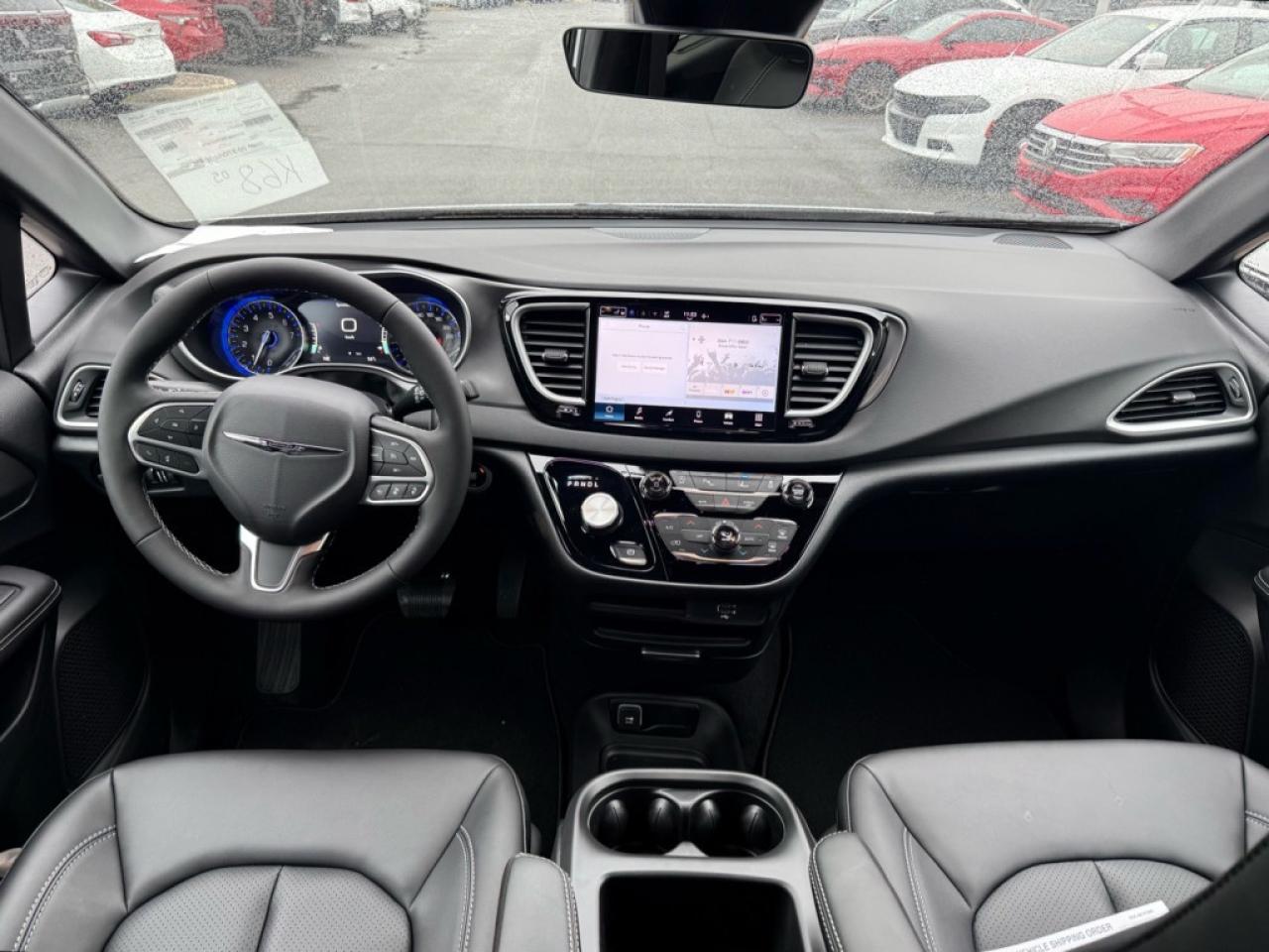 2026 Chrysler Pacifica Select AWD  Heated Seats Photo