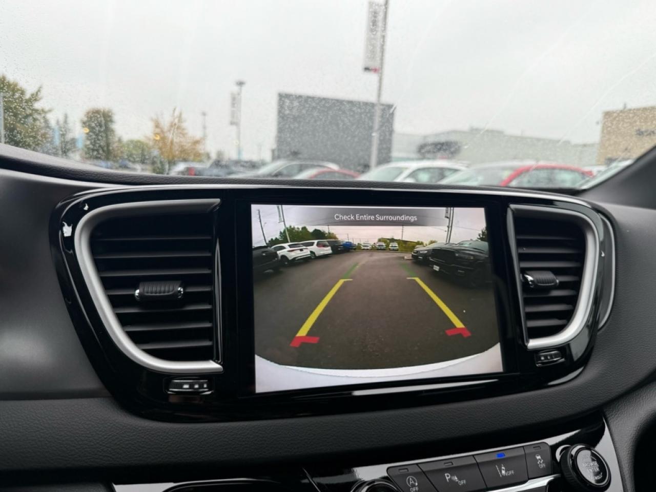 2026 Chrysler Pacifica Select AWD  Heated Seats Photo