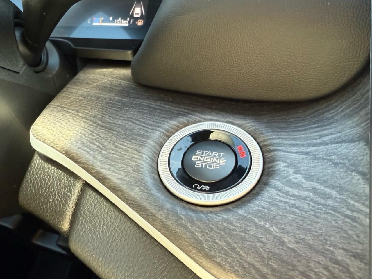 2025 Jeep Grand Cherokee L Limited  - $190.46 /Wk Photo