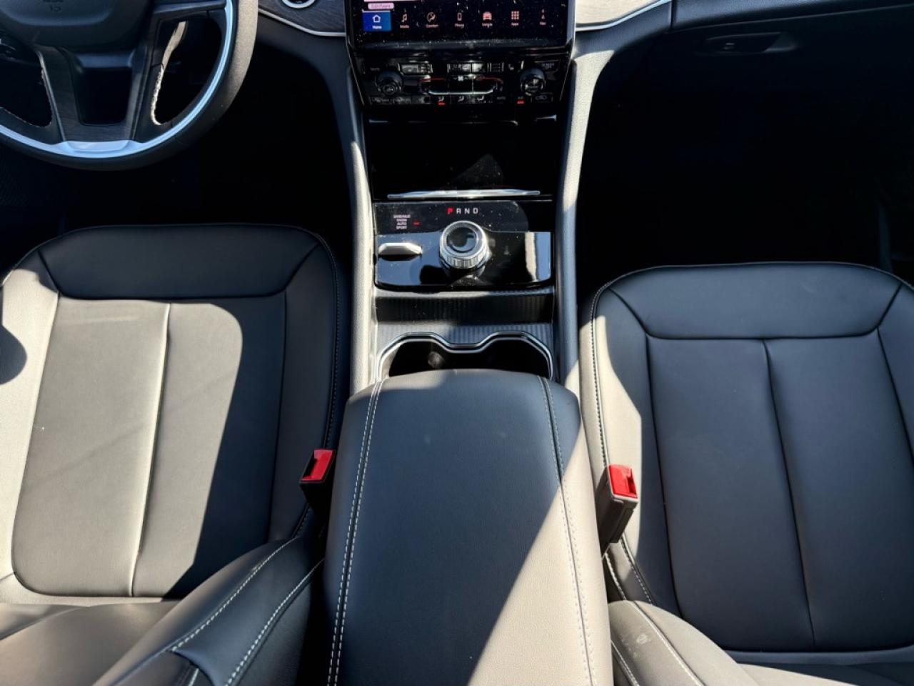 2025 Jeep Grand Cherokee L Limited  - $190.46 /Wk Photo