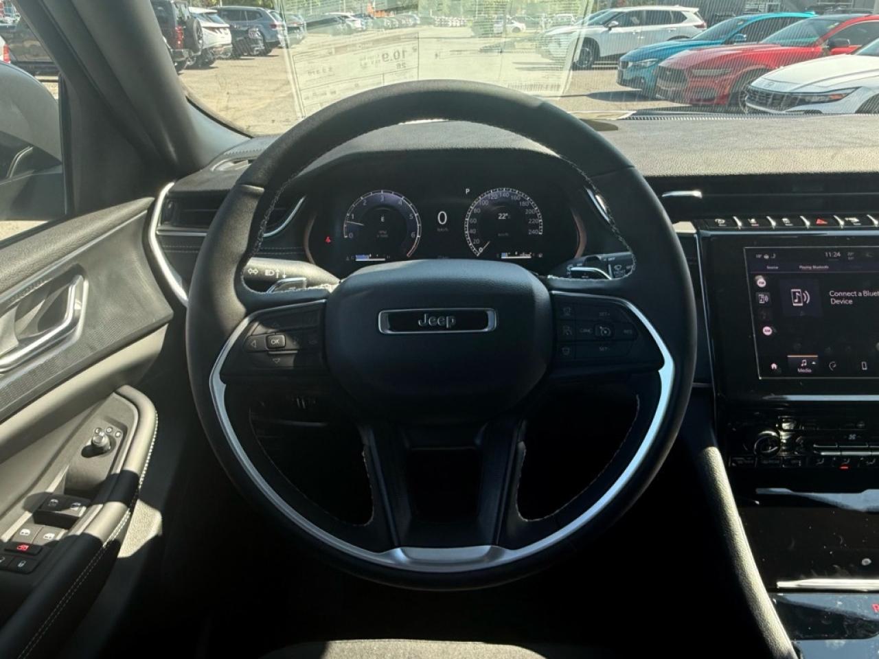 2025 Jeep Grand Cherokee Laredo  - Heated Seats - $163.35 /Wk Photo