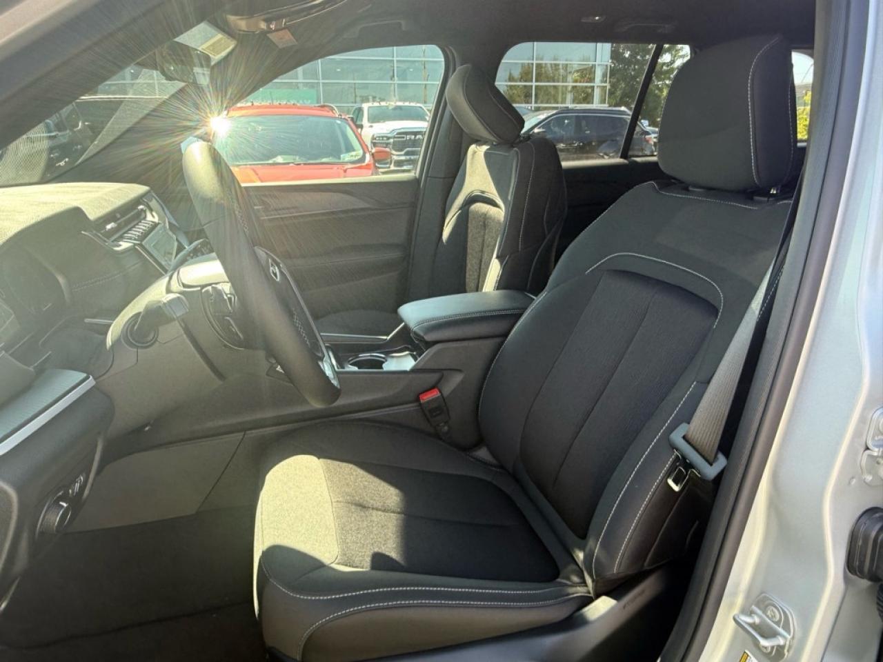 2025 Jeep Grand Cherokee Laredo  - Heated Seats - $160.41 /Wk Photo