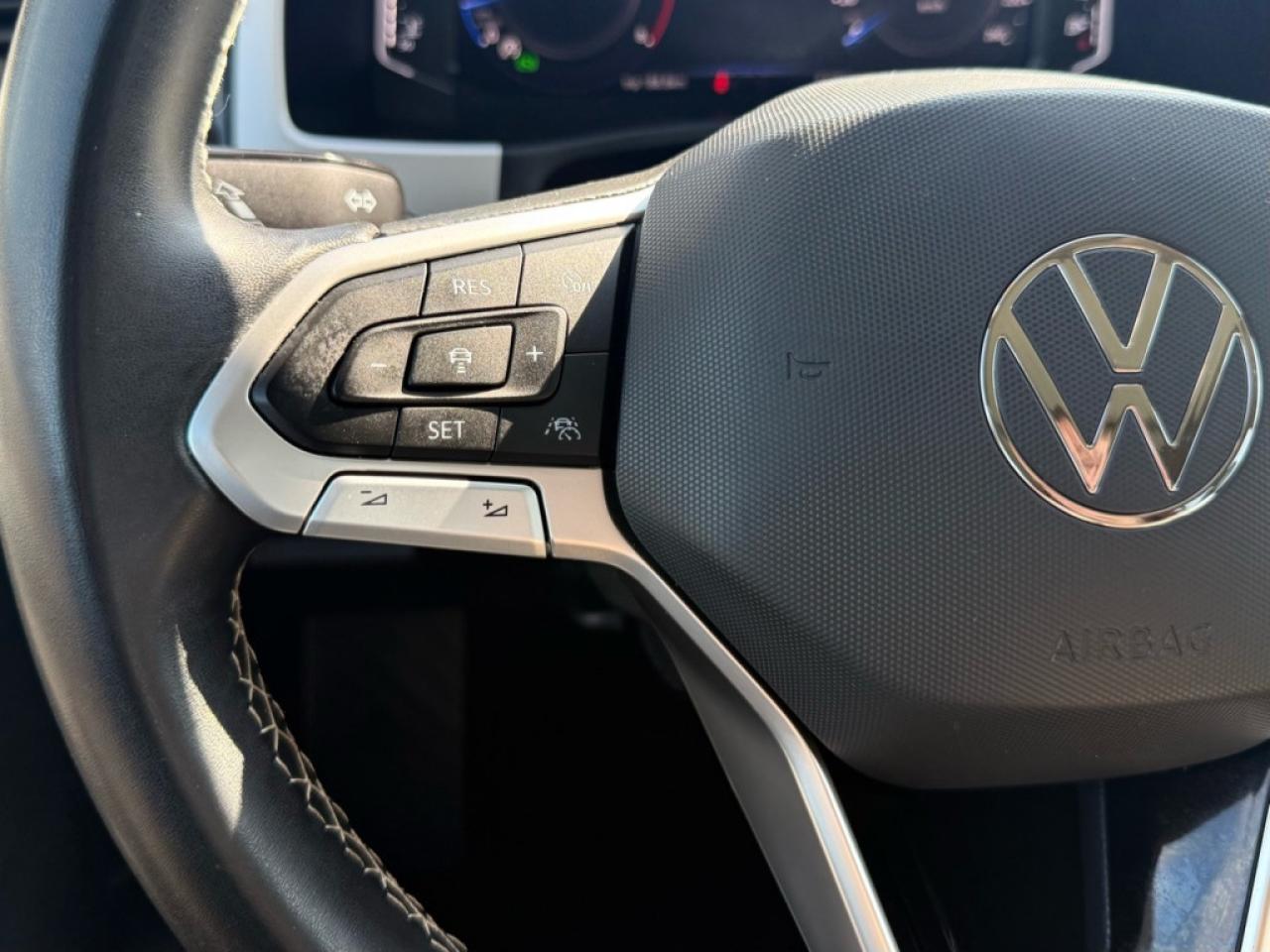 2023 Volkswagen Atlas Highline 3.6 FSI  - Sunroof - $115.88 /Wk Photo