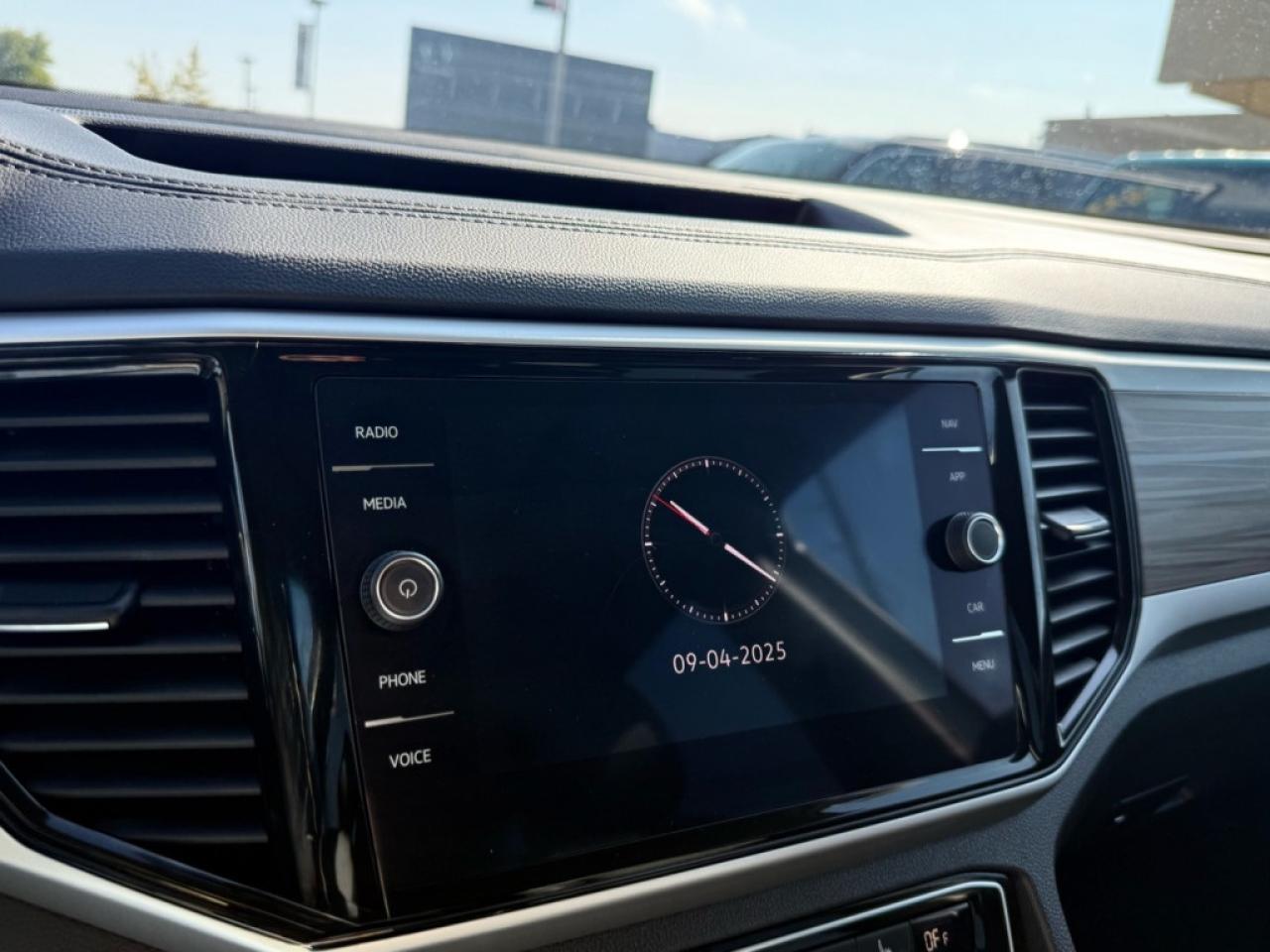 2023 Volkswagen Atlas Highline 3.6 FSI  - Sunroof - $115.88 /Wk Photo