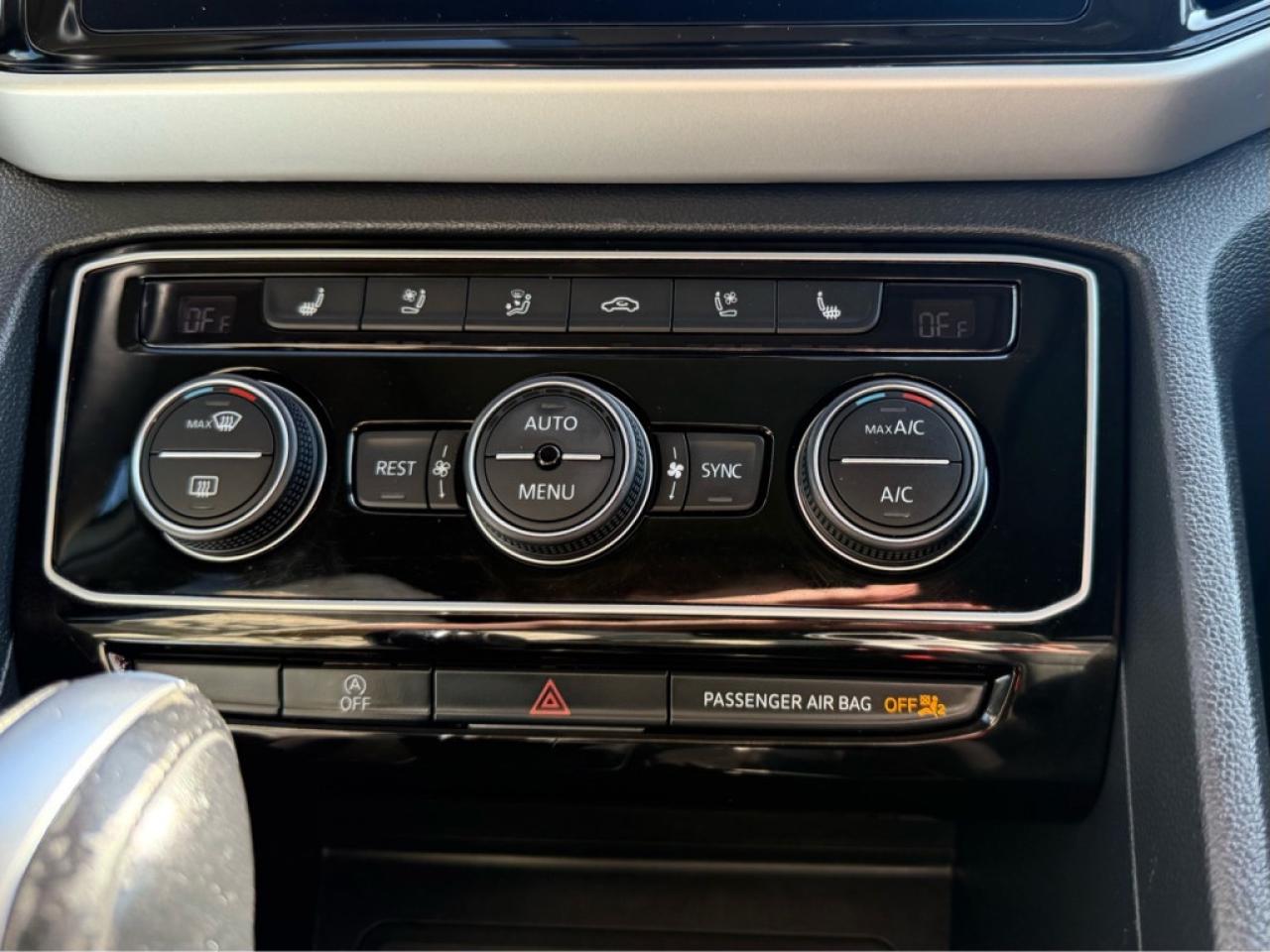 2023 Volkswagen Atlas Highline 3.6 FSI  - Sunroof - $115.88 /Wk Photo