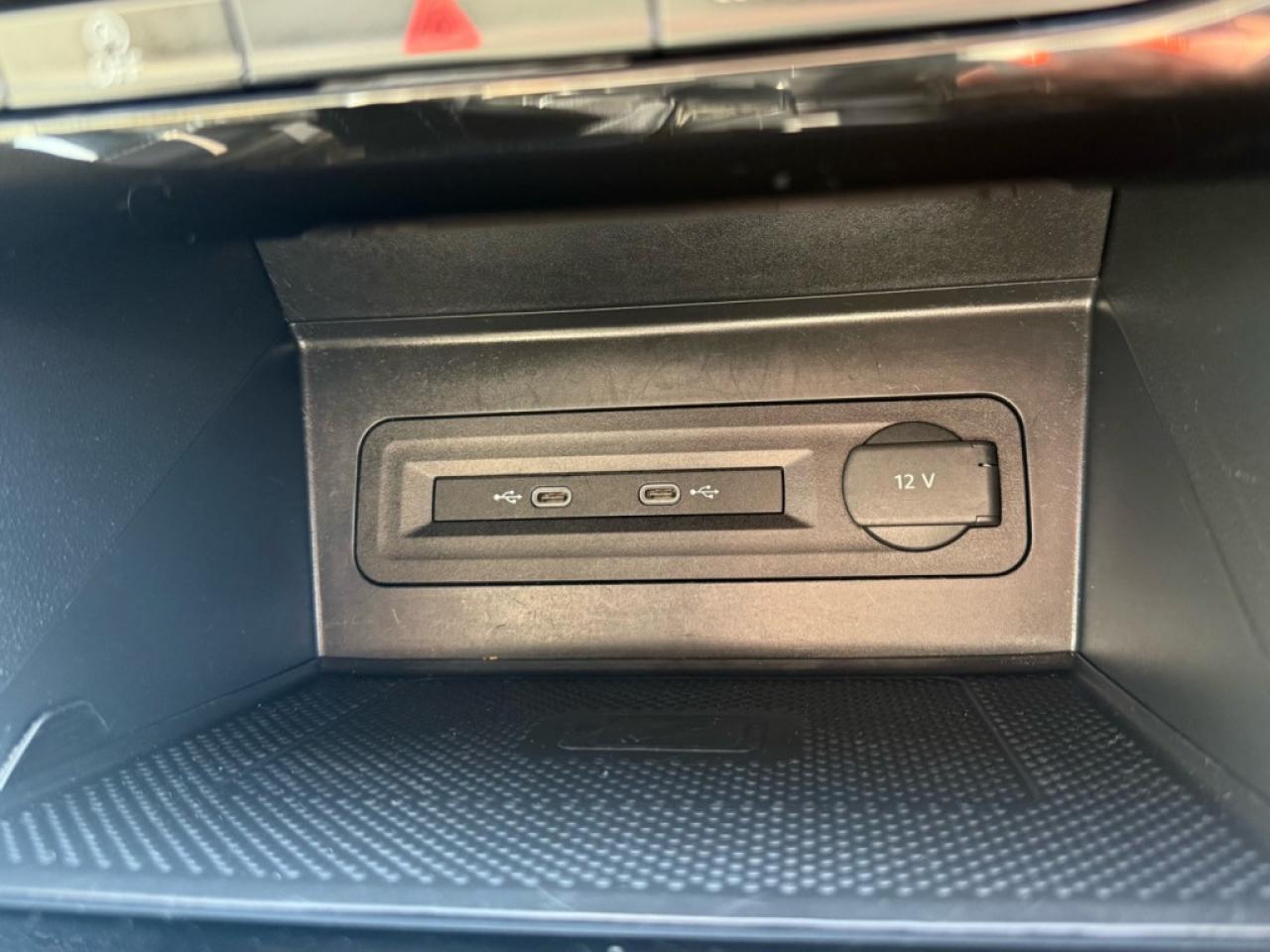 2023 Volkswagen Atlas Highline 3.6 FSI  - Sunroof - $115.88 /Wk Photo