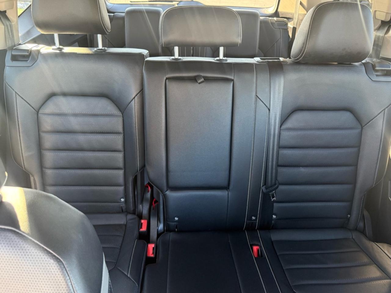 2023 Volkswagen Atlas Highline 3.6 FSI  - Sunroof - $115.88 /Wk Photo