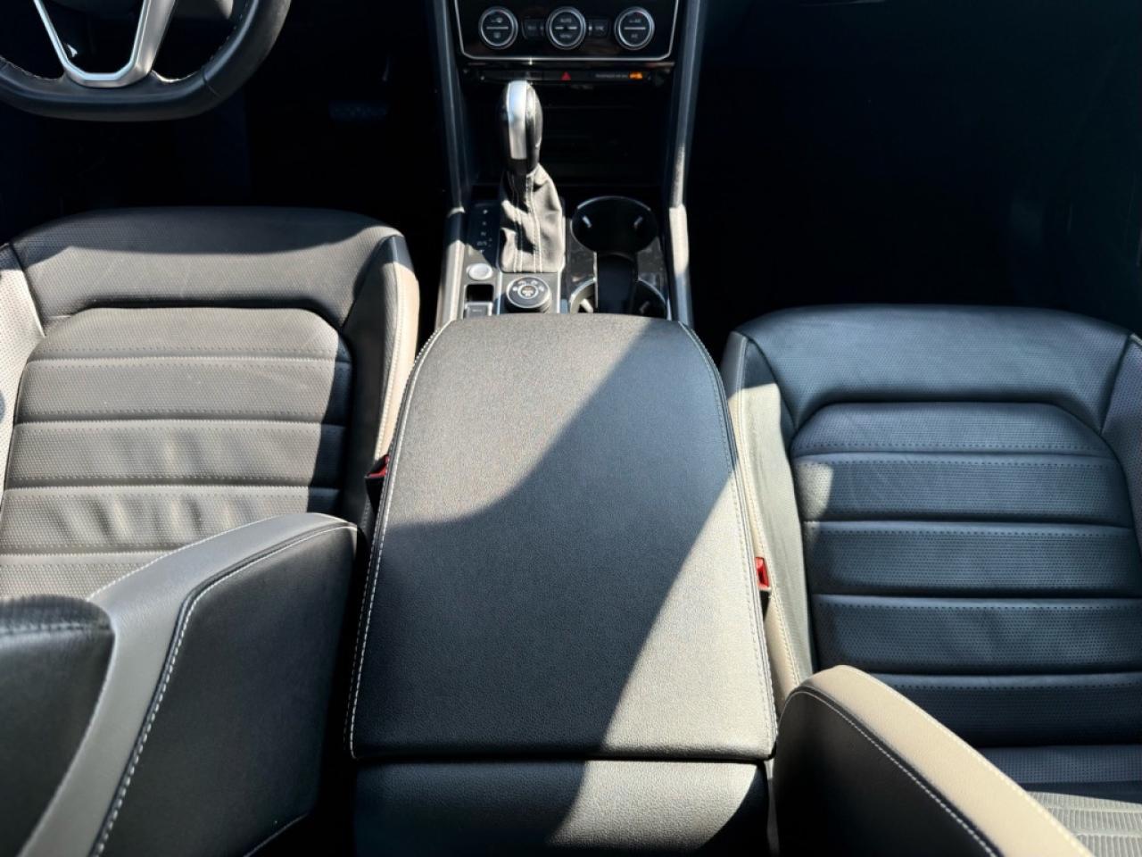 2023 Volkswagen Atlas Highline 3.6 FSI  - Sunroof - $115.88 /Wk Photo