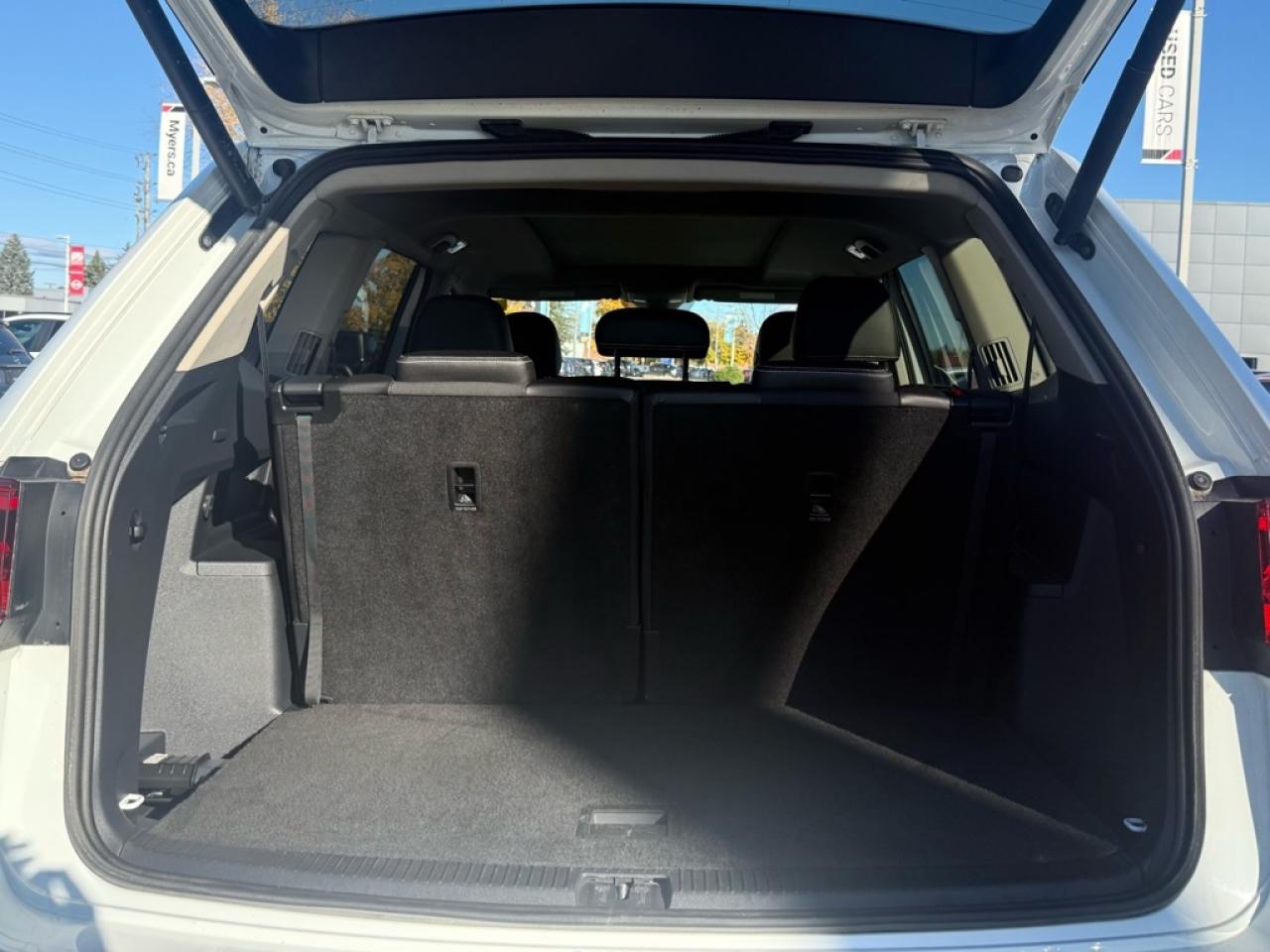 2023 Volkswagen Atlas Highline 3.6 FSI  - Sunroof - $115.88 /Wk Photo