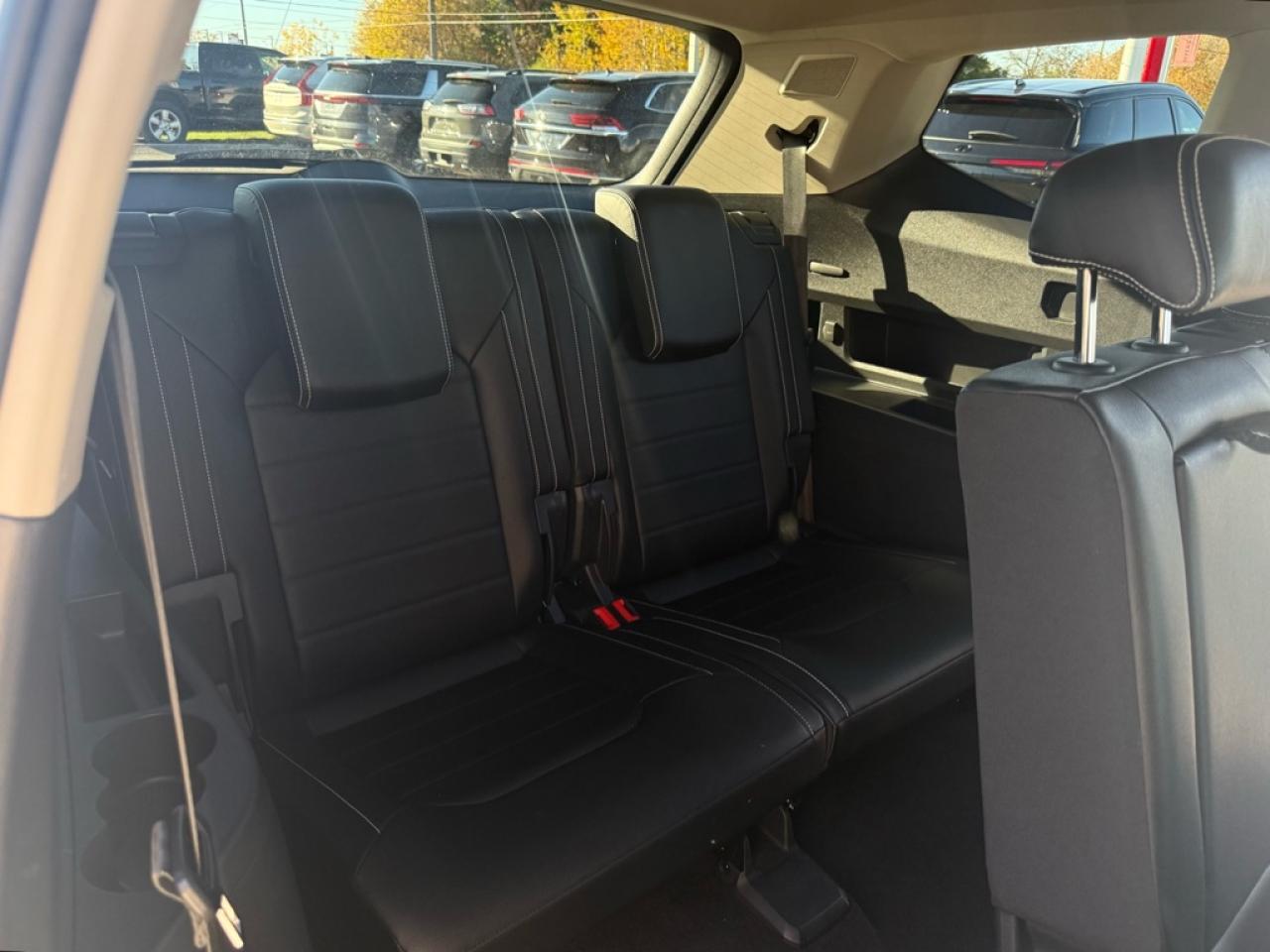 2023 Volkswagen Atlas Highline 3.6 FSI  - Sunroof - $115.88 /Wk Photo