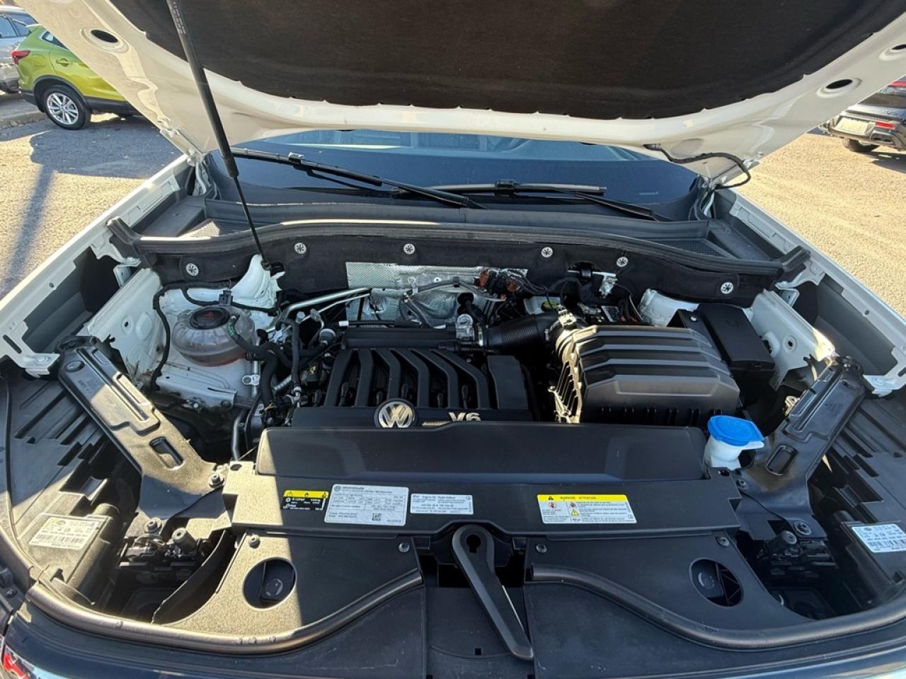 2023 Volkswagen Atlas Highline 3.6 FSI  - Sunroof - $115.88 /Wk Photo