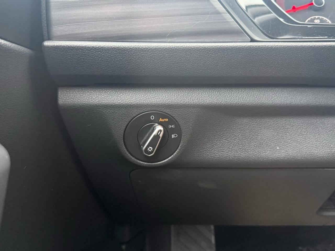 2021 Volkswagen Jetta Highline  - Navigation -  Sunroof Photo