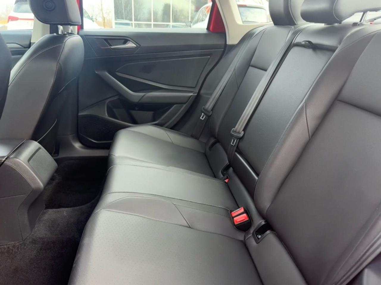 2021 Volkswagen Jetta Highline  - Navigation -  Sunroof Photo