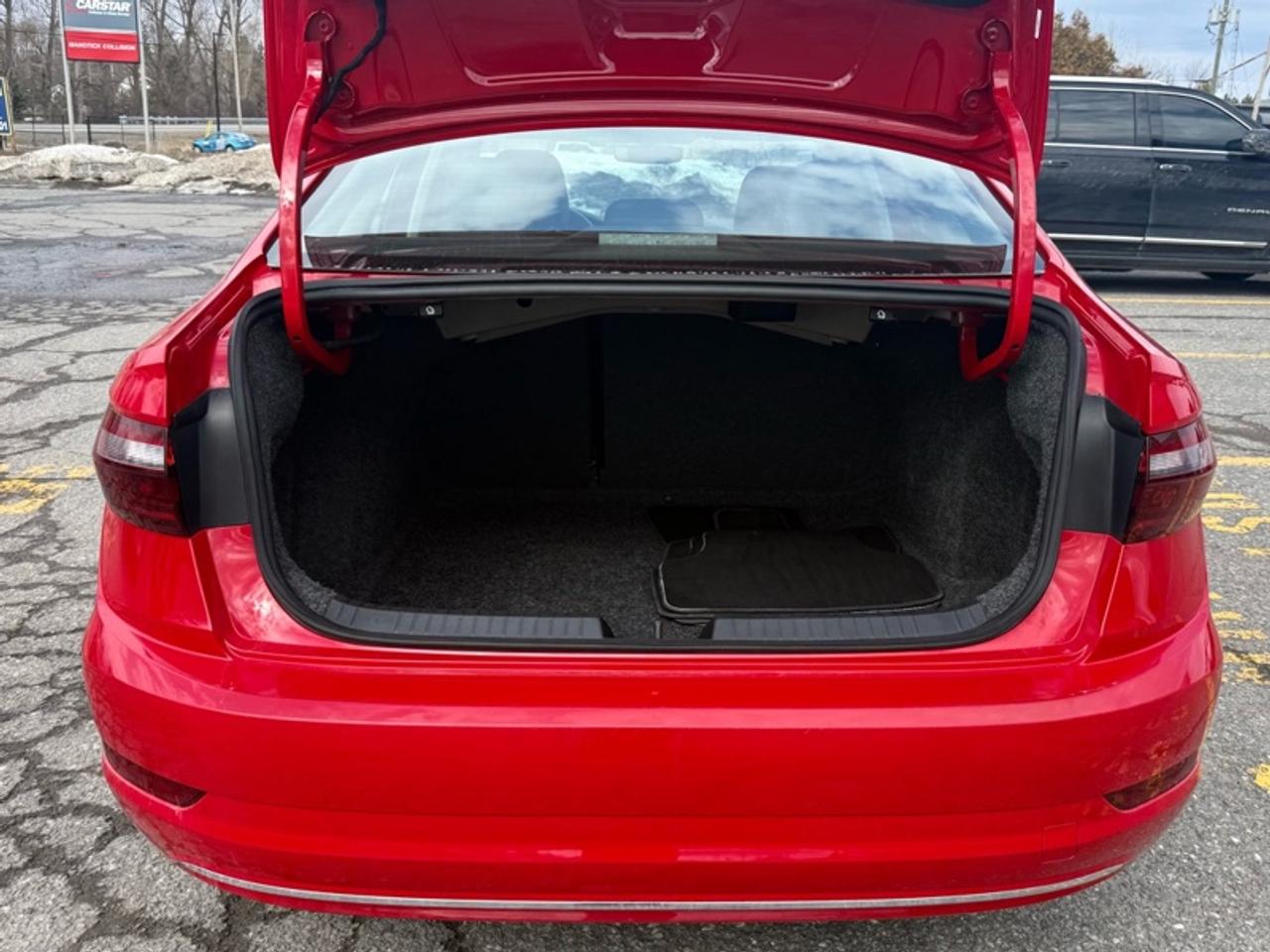 2021 Volkswagen Jetta Highline  - Navigation -  Sunroof Photo