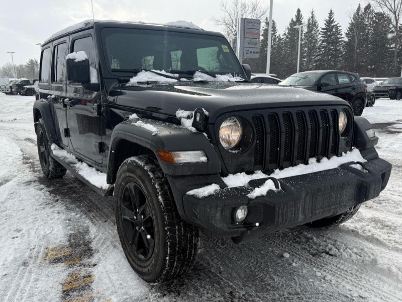 2023 Jeep Wrangler Sport Altitude  - 4G Wi-Fi Photo