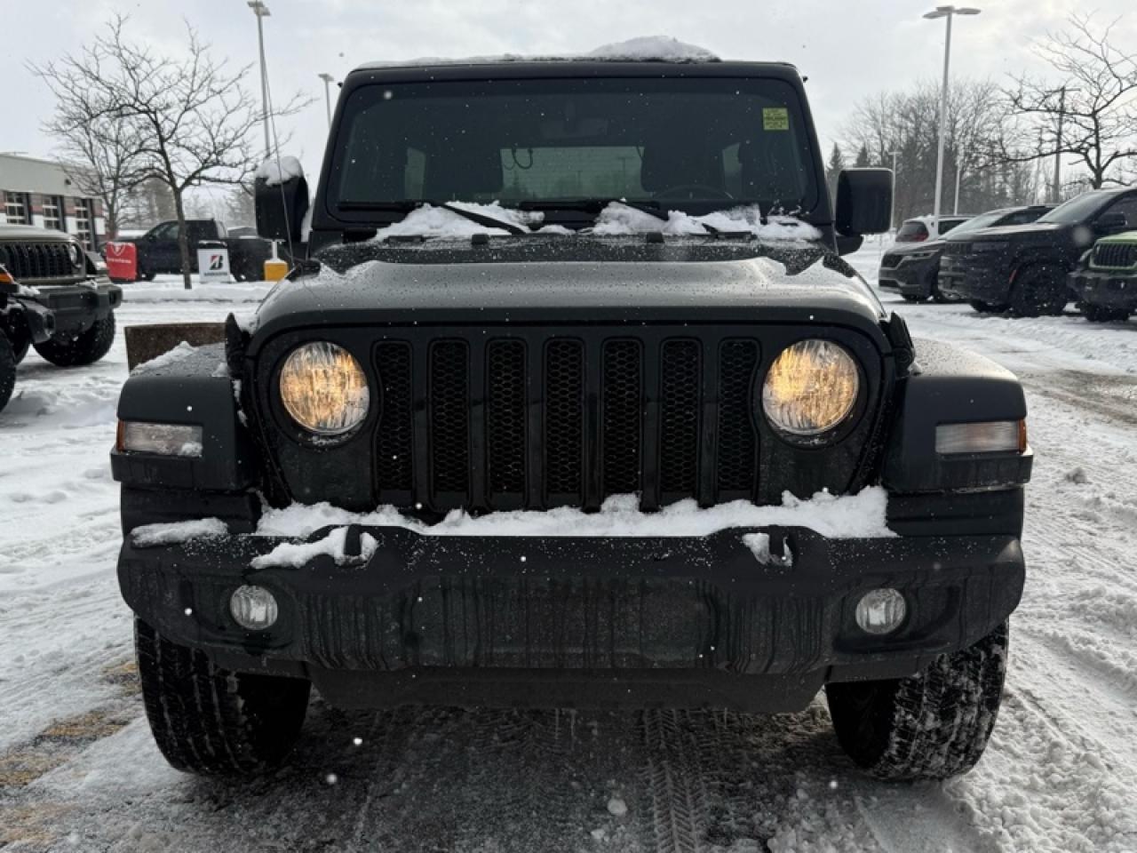 2023 Jeep Wrangler Sport Altitude  - 4G Wi-Fi Photo