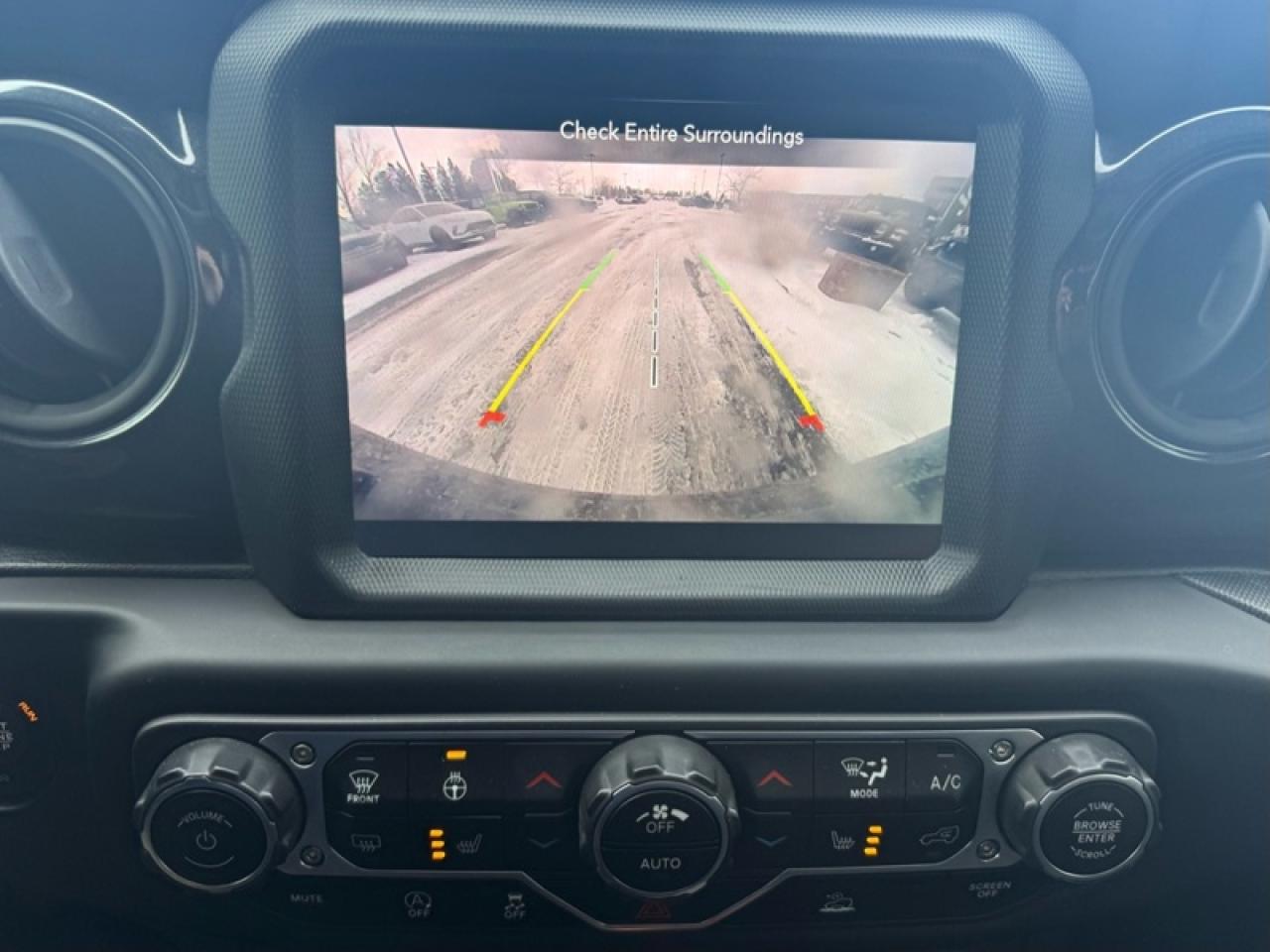 2023 Jeep Wrangler Sport Altitude  - 4G Wi-Fi Photo
