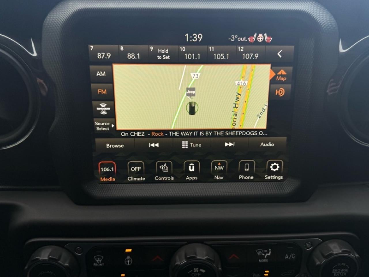 2023 Jeep Wrangler Sport Altitude  - 4G Wi-Fi Photo