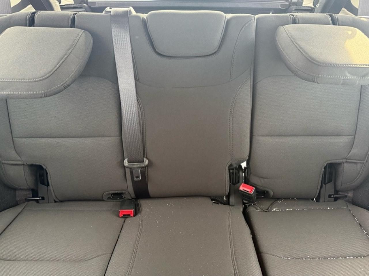 2023 Jeep Wrangler Sport Altitude  - 4G Wi-Fi Photo