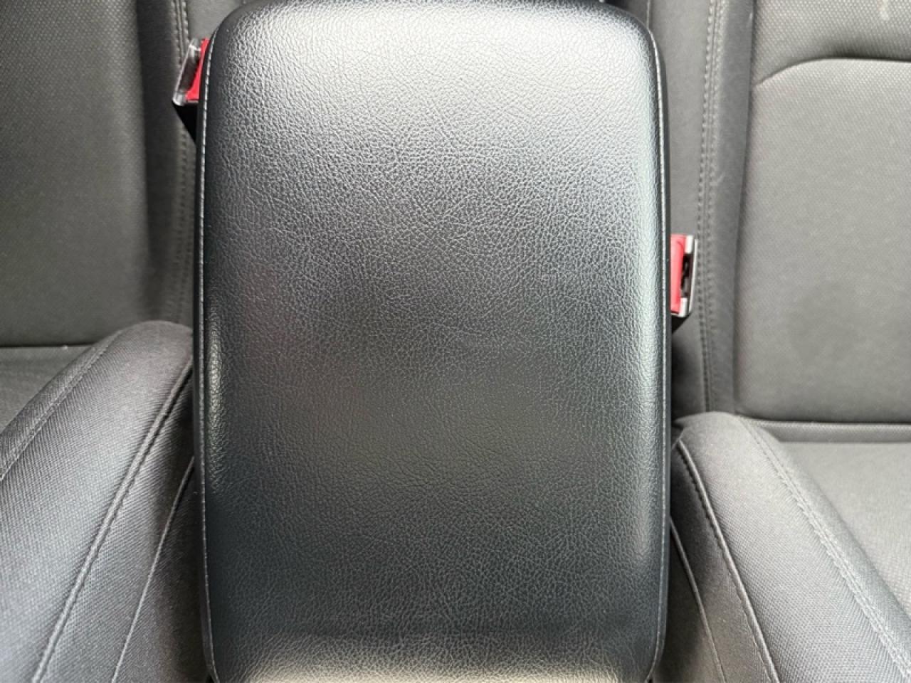 2023 Jeep Wrangler Sport Altitude  - 4G Wi-Fi Photo