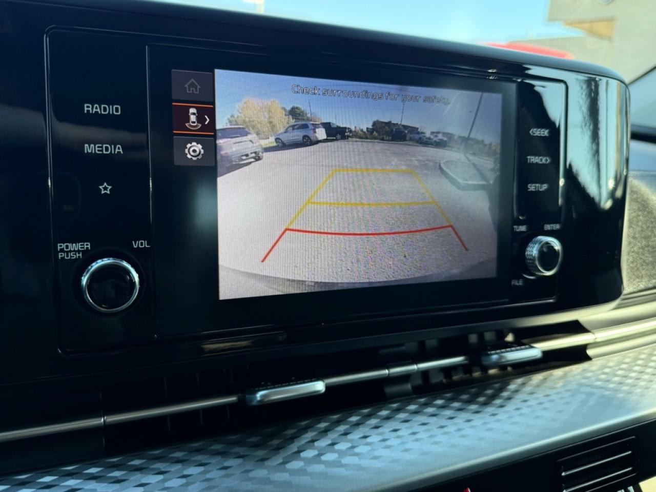 2024 Kia Carnival LX  - Apple CarPlay -  Android Auto - $108.96 /Wk Photo