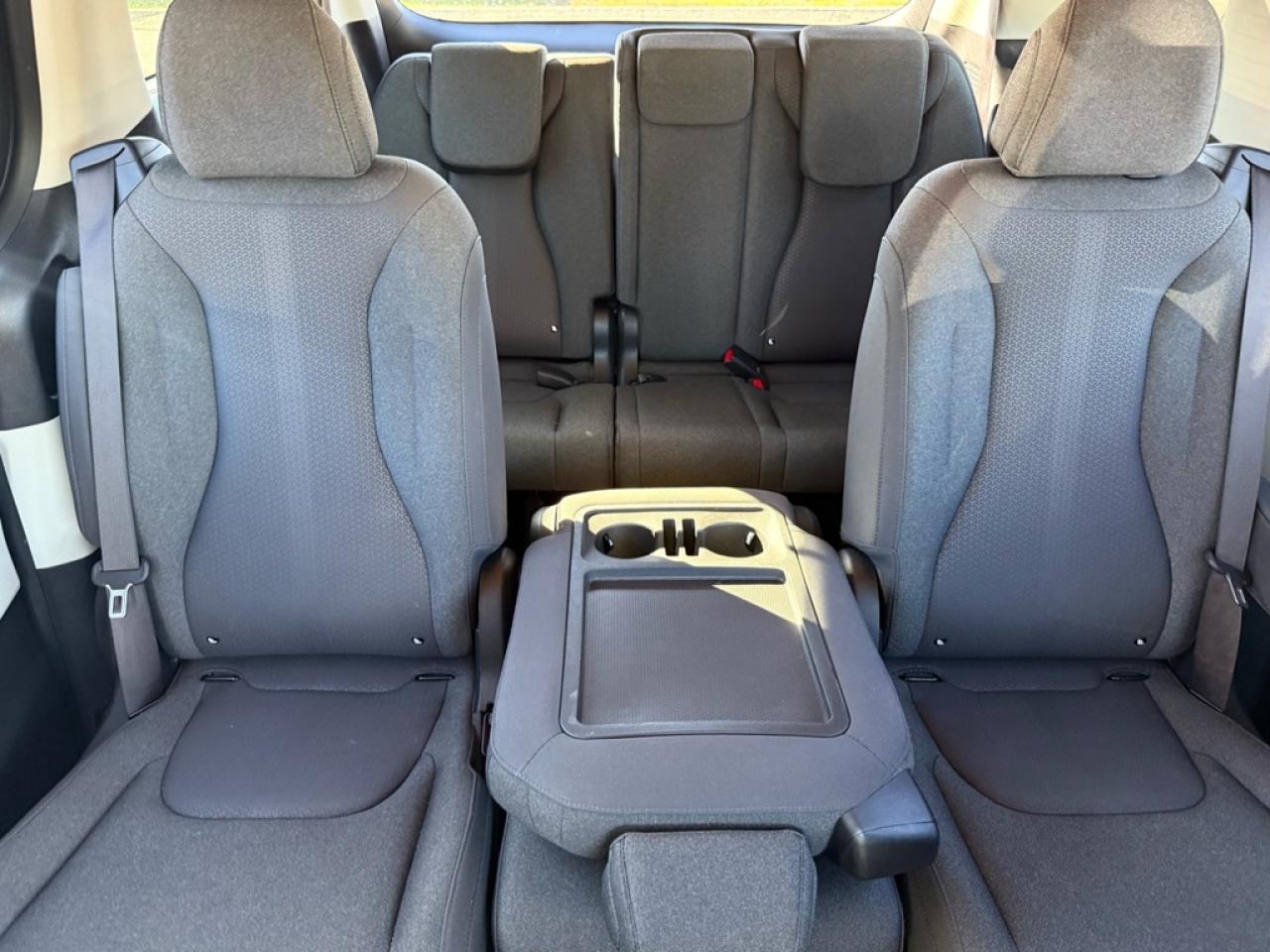 2024 Kia Carnival LX  - Apple CarPlay -  Android Auto - $108.96 /Wk Photo