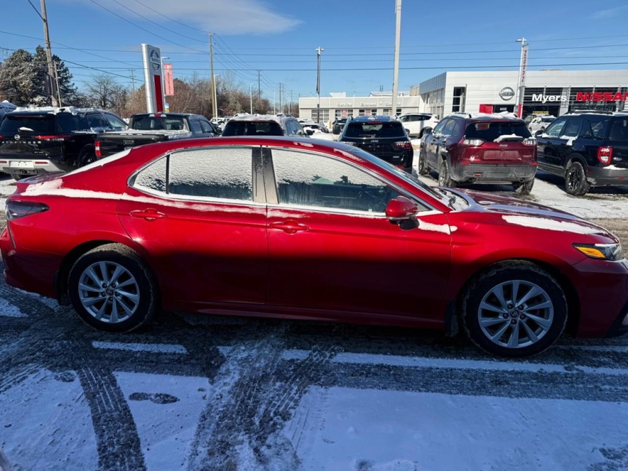2021 Toyota Camry SE  - Heated Seats -  Apple CarPlay - $84.34 /Wk Photo4