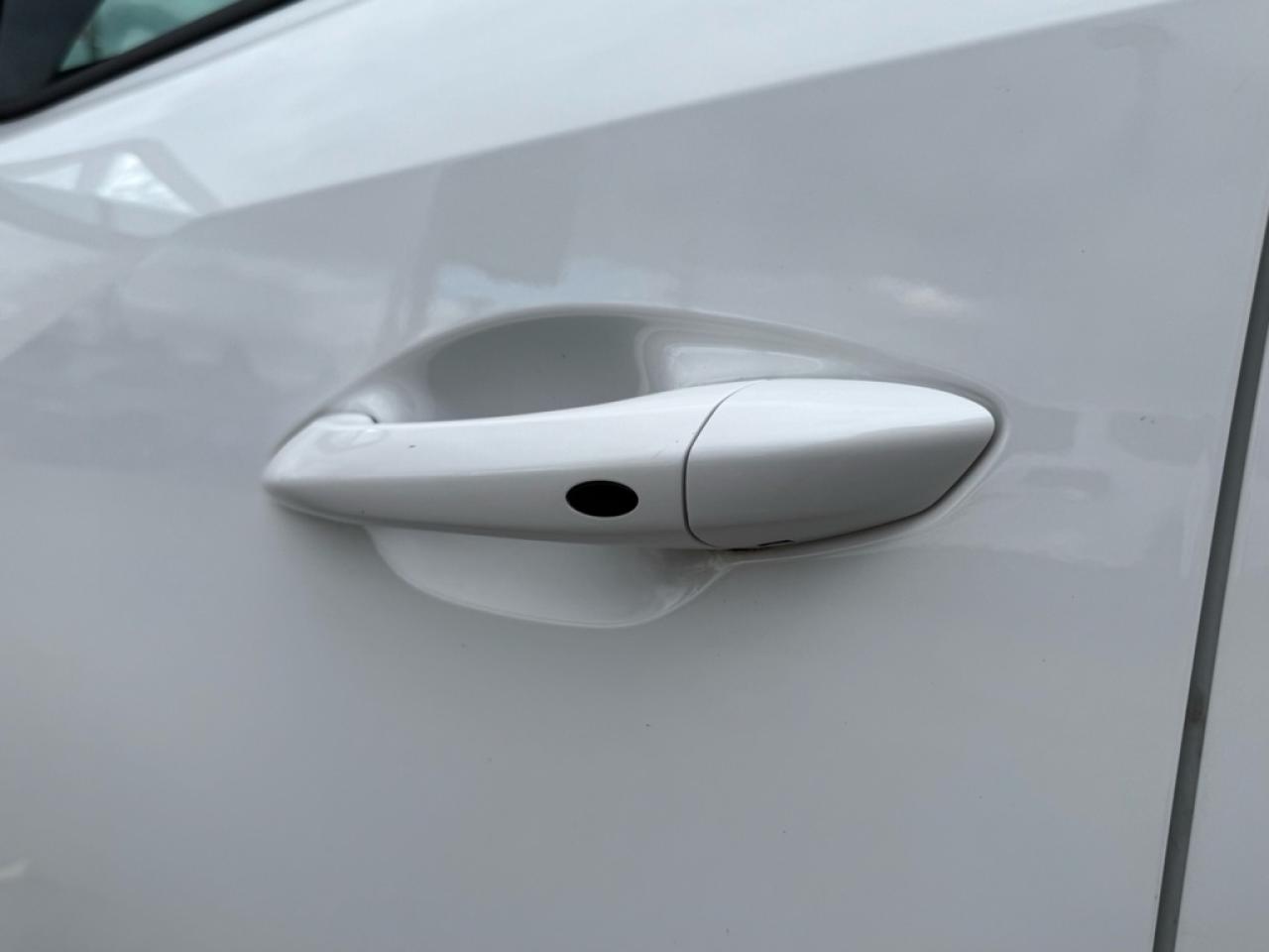 2025 Hyundai Santa Cruz Preferred  - Heated Seats - $123.70 /Wk Photo