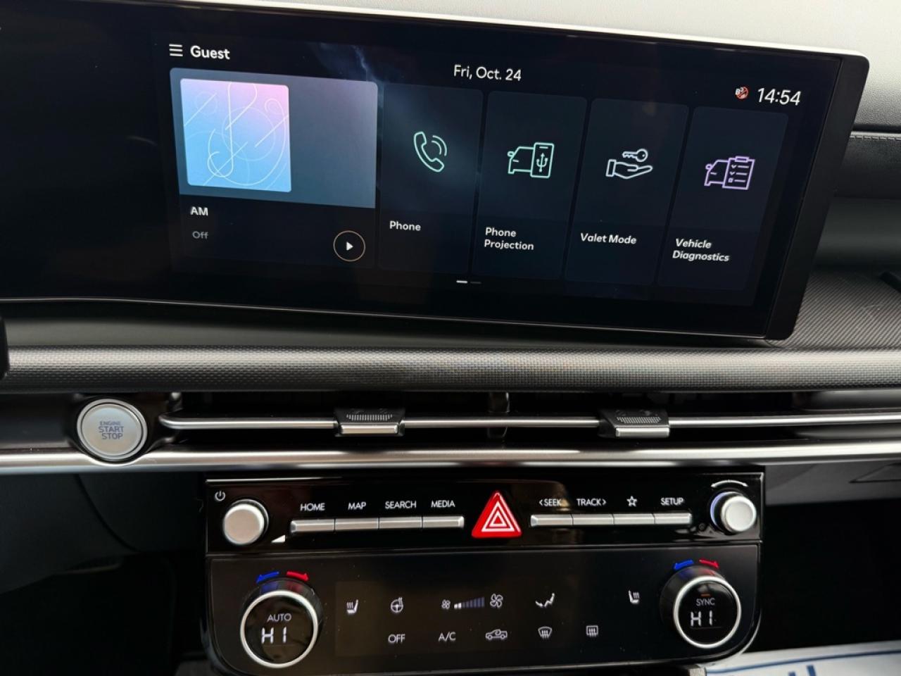 2025 Hyundai Santa Cruz Preferred  - Heated Seats - $123.70 /Wk Photo