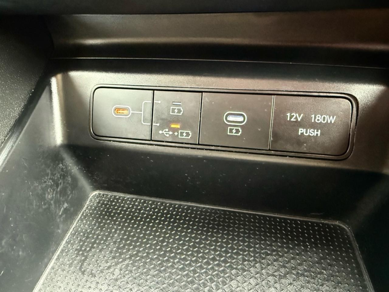 2025 Hyundai Santa Cruz Preferred  - Heated Seats - $123.70 /Wk Photo