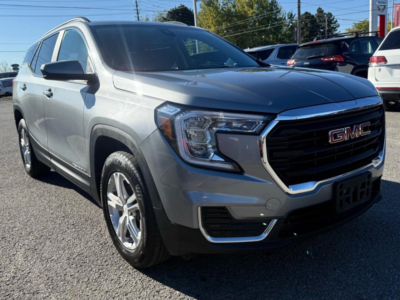 2023 GMC Terrain SLE AWD  - Remote Start - $81.37 /Wk Photo3